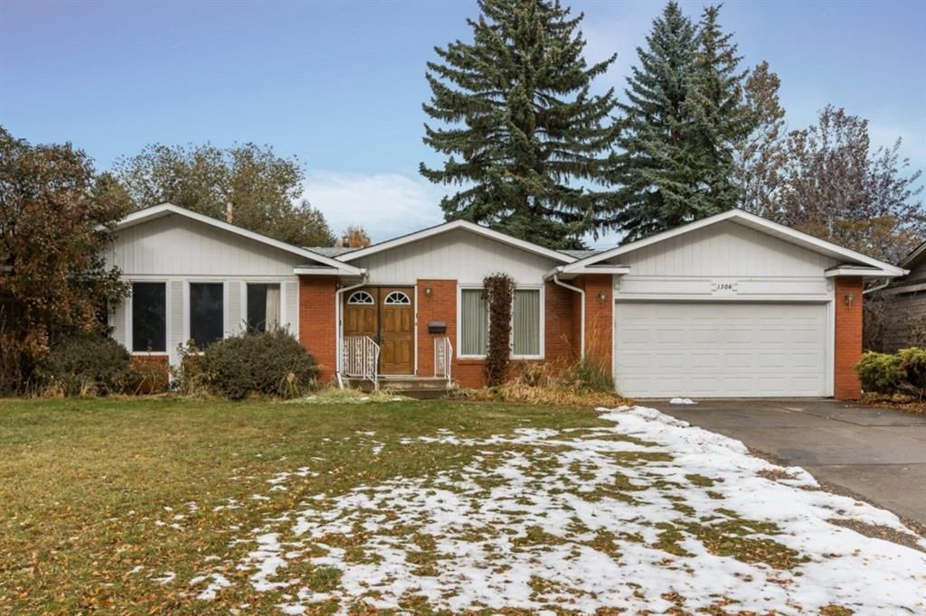 I have sold a property at 1304 Kerwood CRESCENT SW in Calgary
